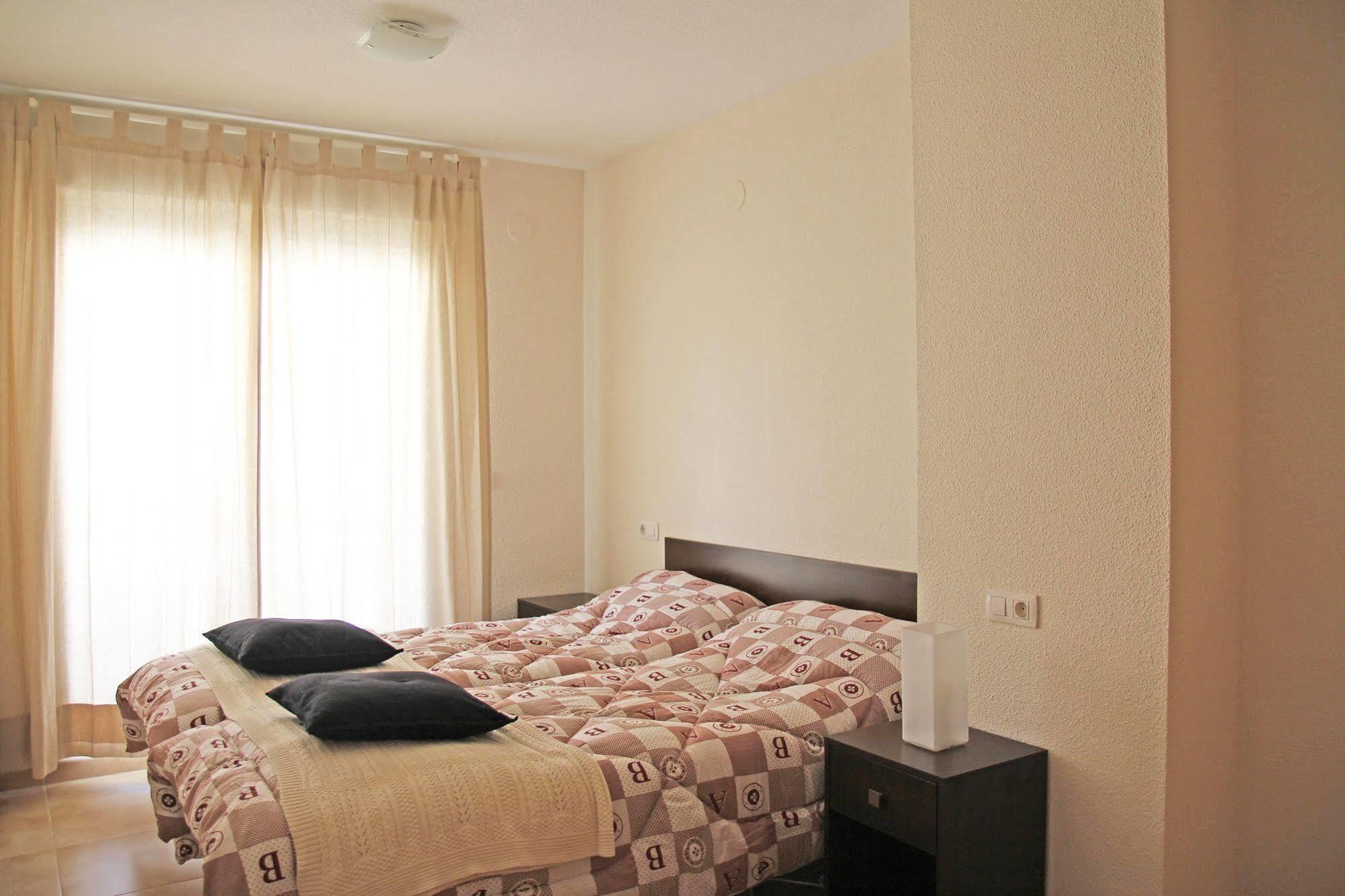 Apartamentos Dona Carmen 3000 Oropesa del Mar Exterior foto