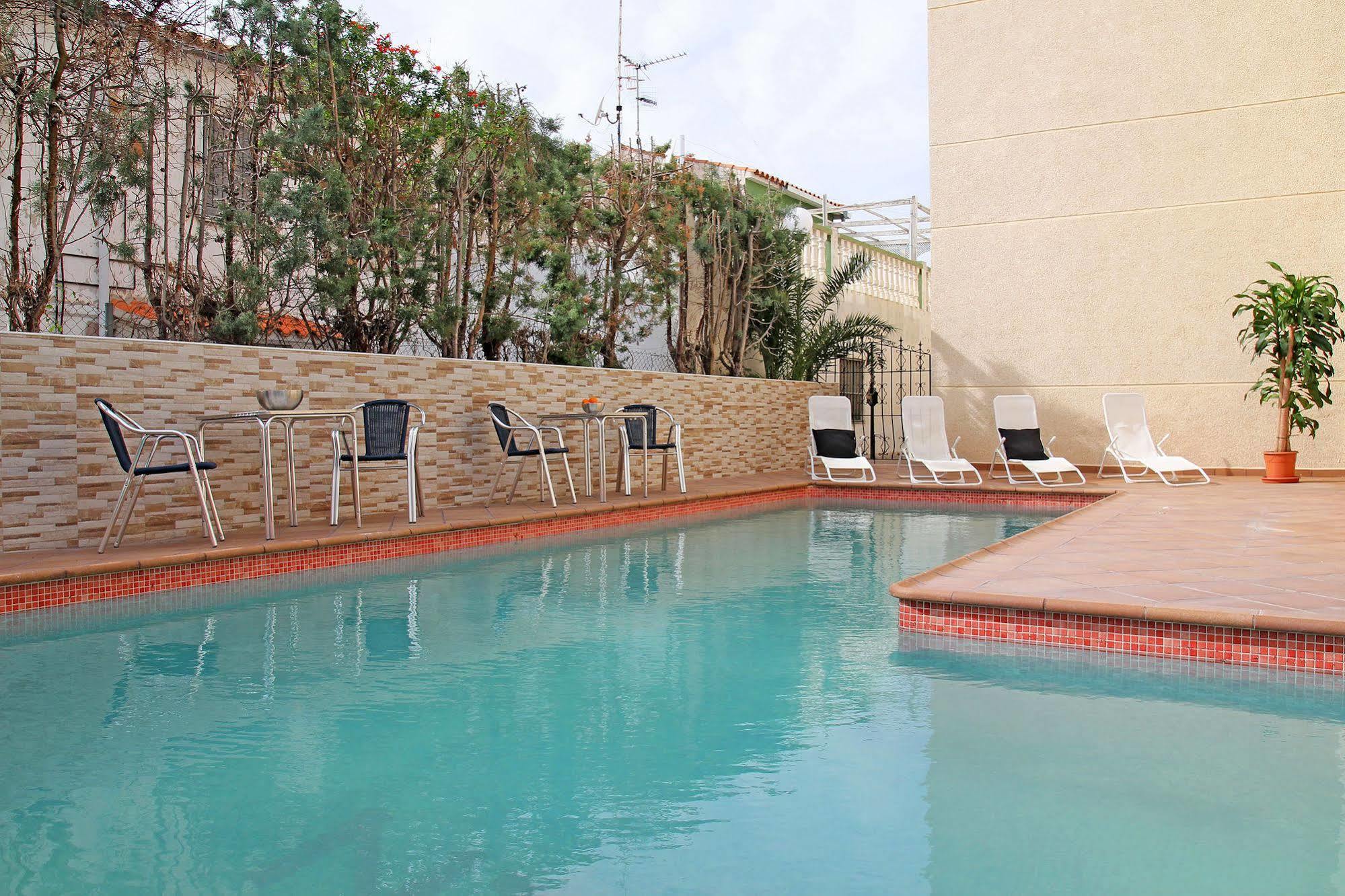 Apartamentos Dona Carmen 3000 Oropesa del Mar Exterior foto